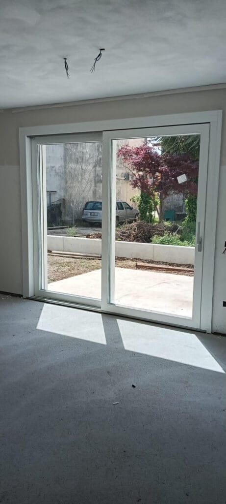 Porta Finestra Scorrevole in PVC - interno