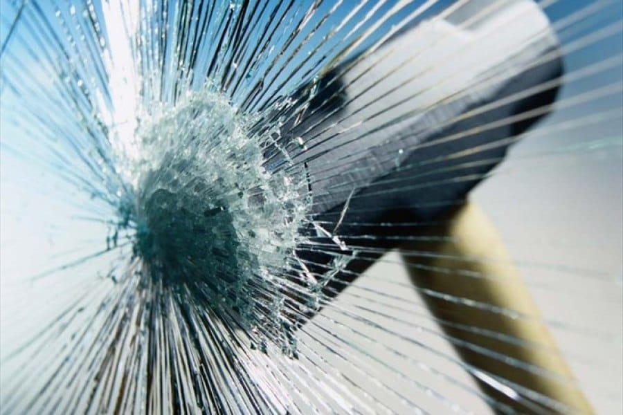 Vetri Antisfondamento